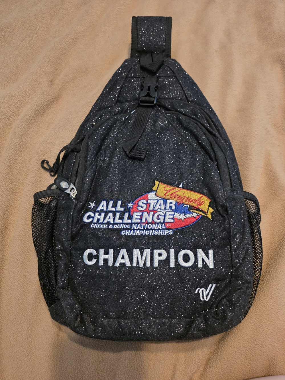 All Star Challenge Champion‎ Black Glitter Sling Backpack